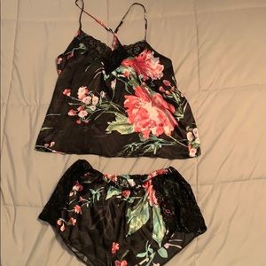 Floral lingere sleep set